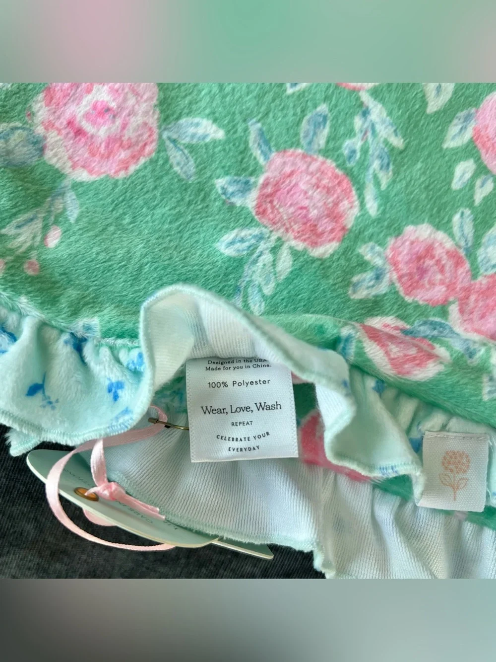 NWT SweetHoney Ruffled Beach Blanket- Aqua Spring Floral